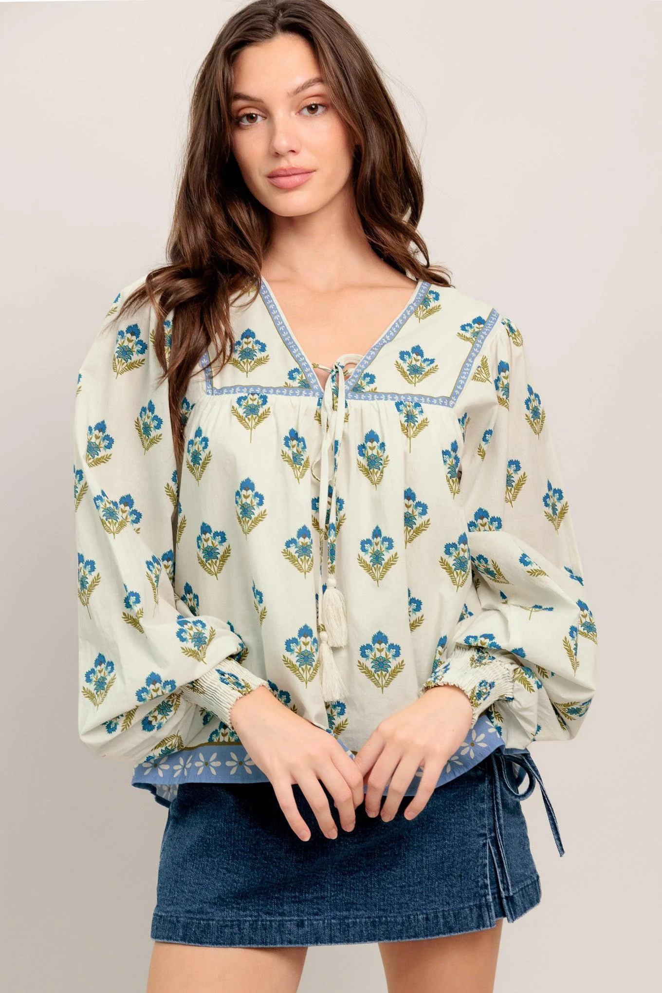 Top-Quality From Coffee Runs to Weekends Woven Top Original Design