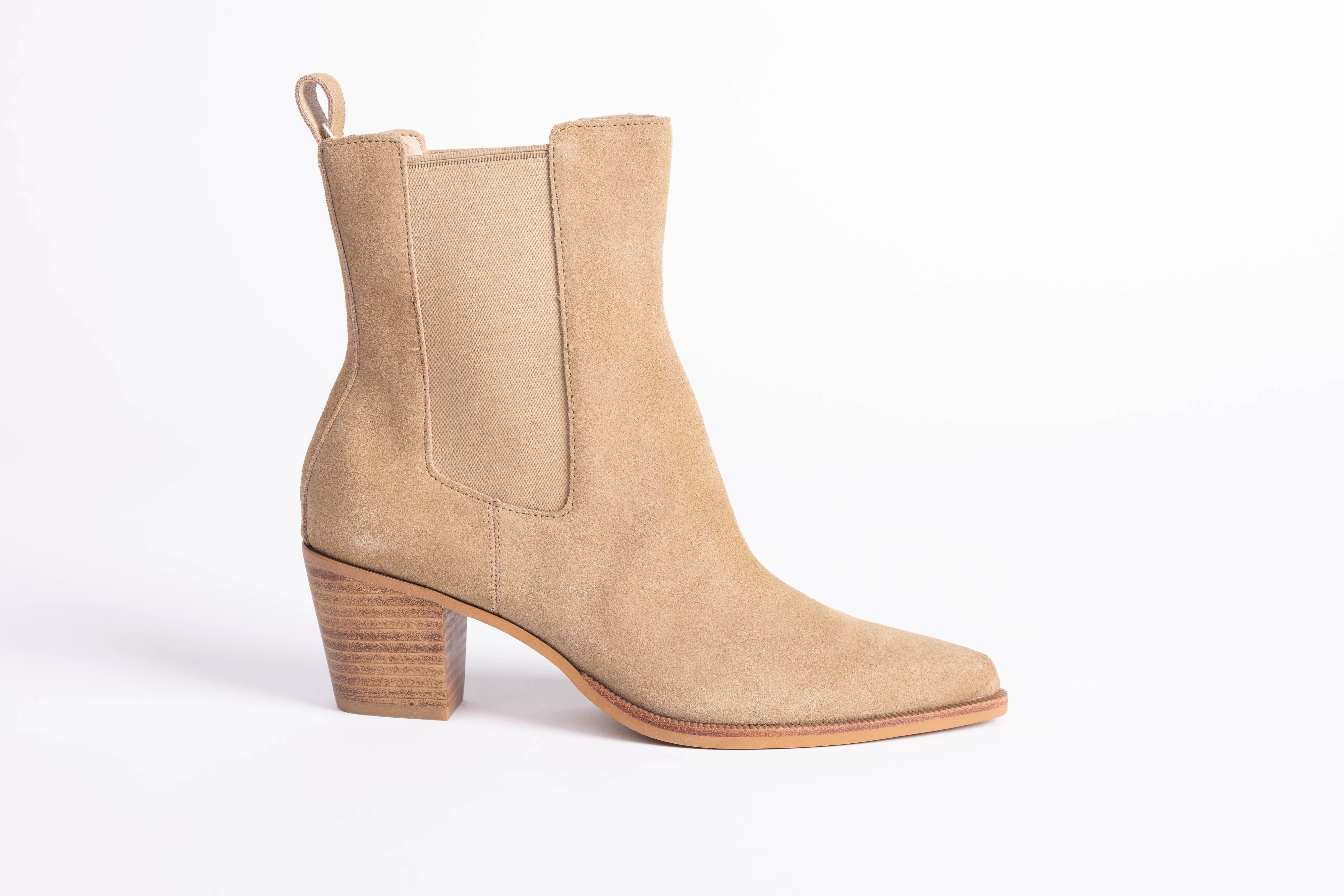 Original Design Dolce Vita Shadie H2O Booties in Taupe Suede Efficient