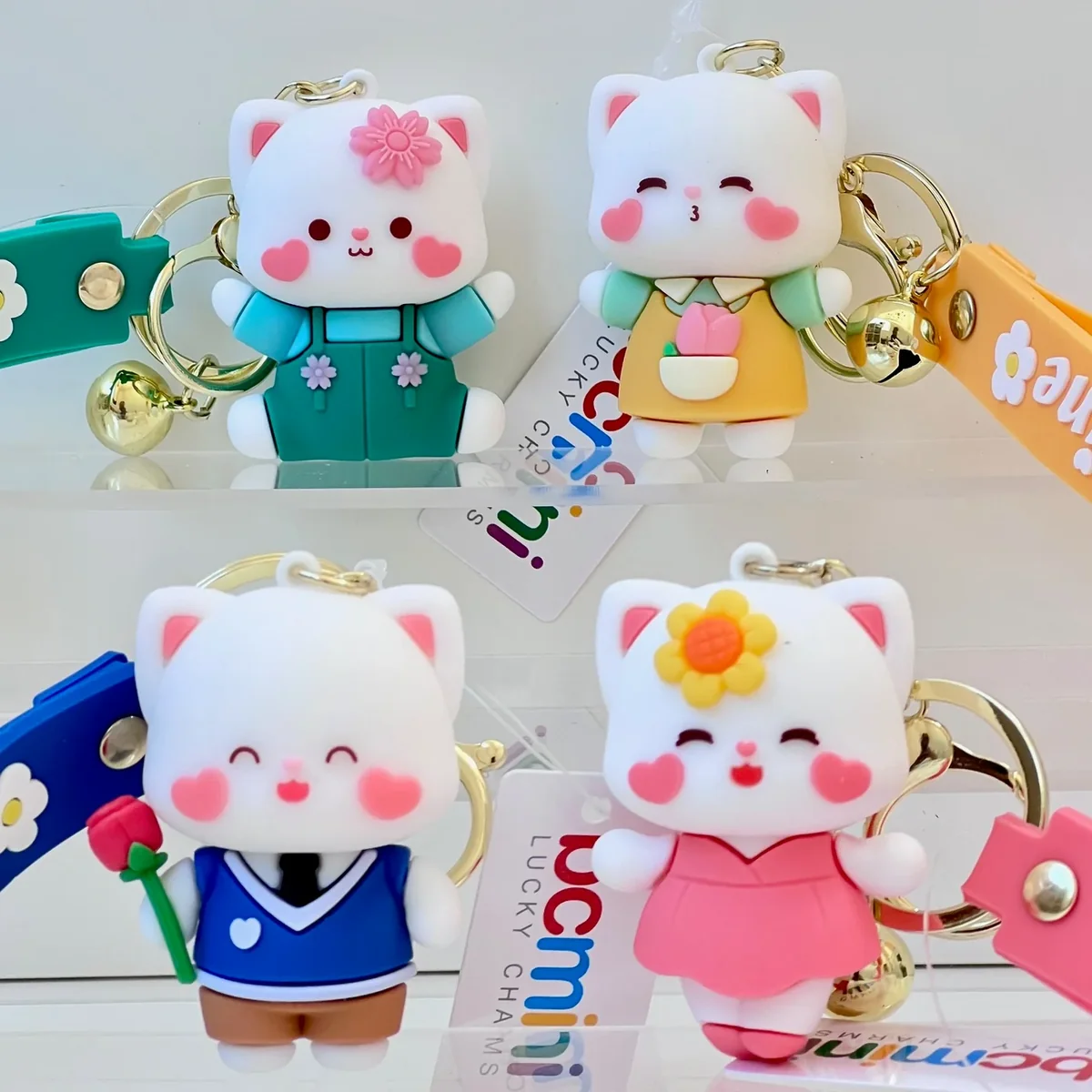 Fine Crafted Flower Cat Keychain Selected