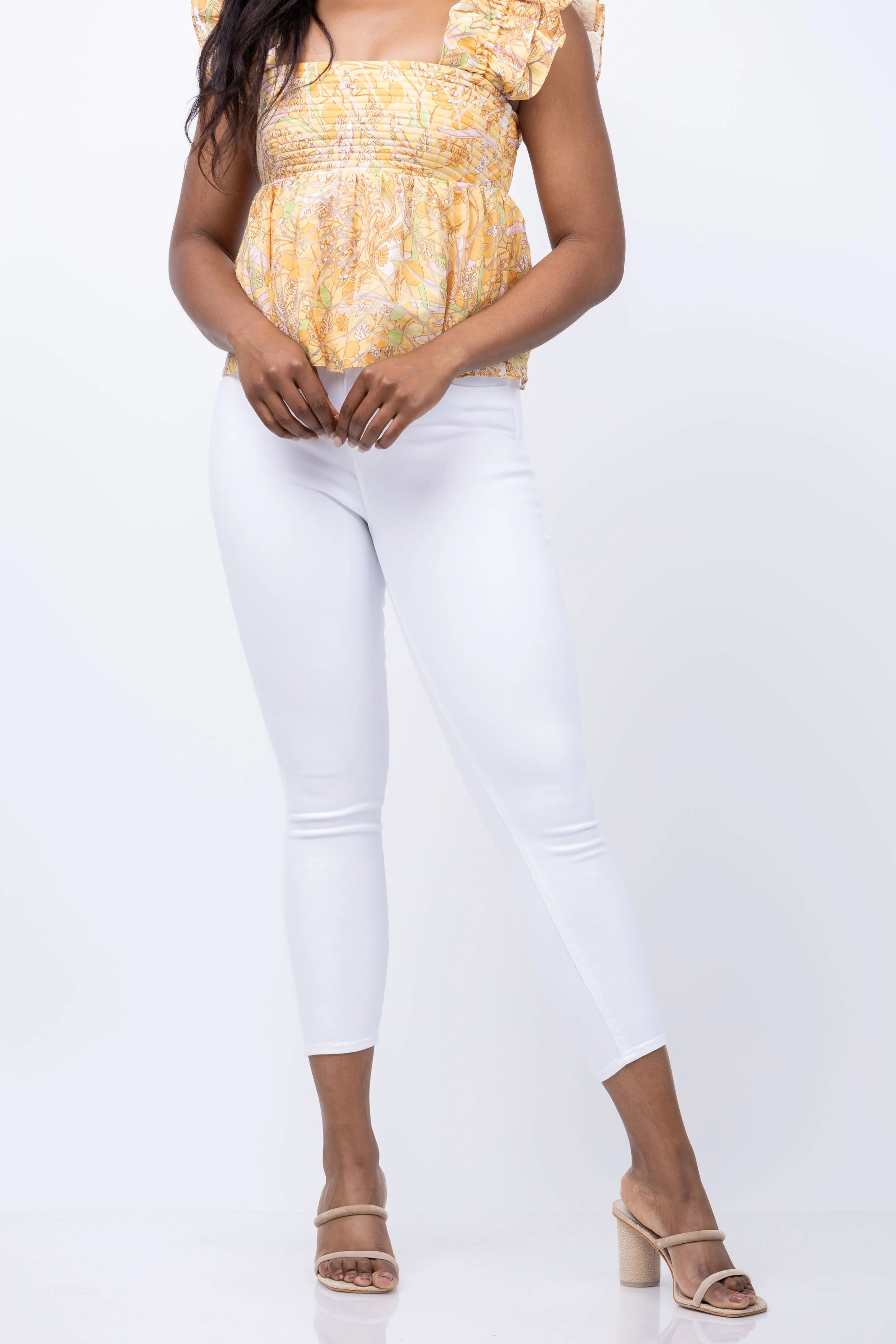 Breathable L'AGENCE Margot High Rise Skinny Jean in Blanc Natural