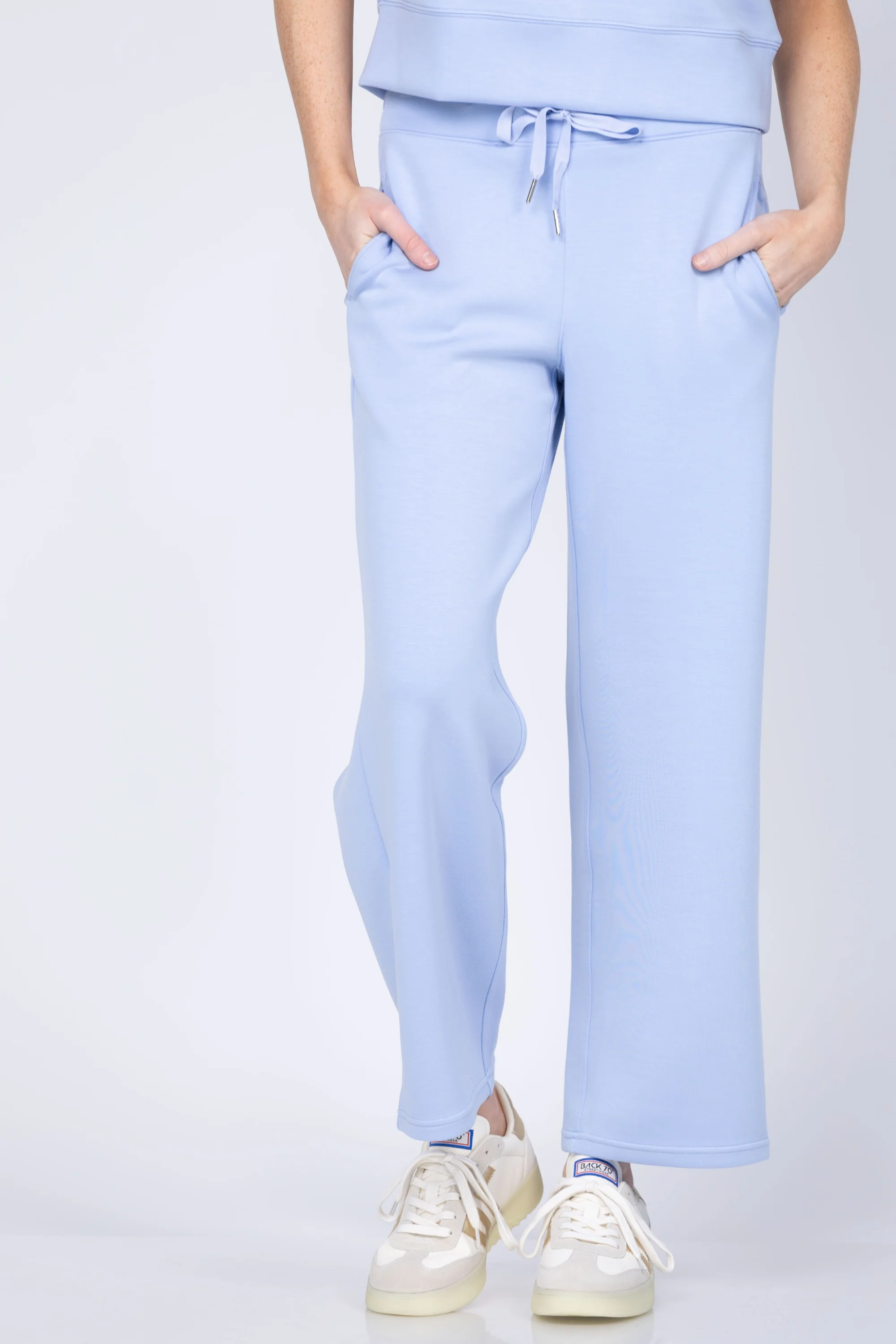 Professional Elliott Lauren Pull On Pant in Sky Blue Easy-to-Use