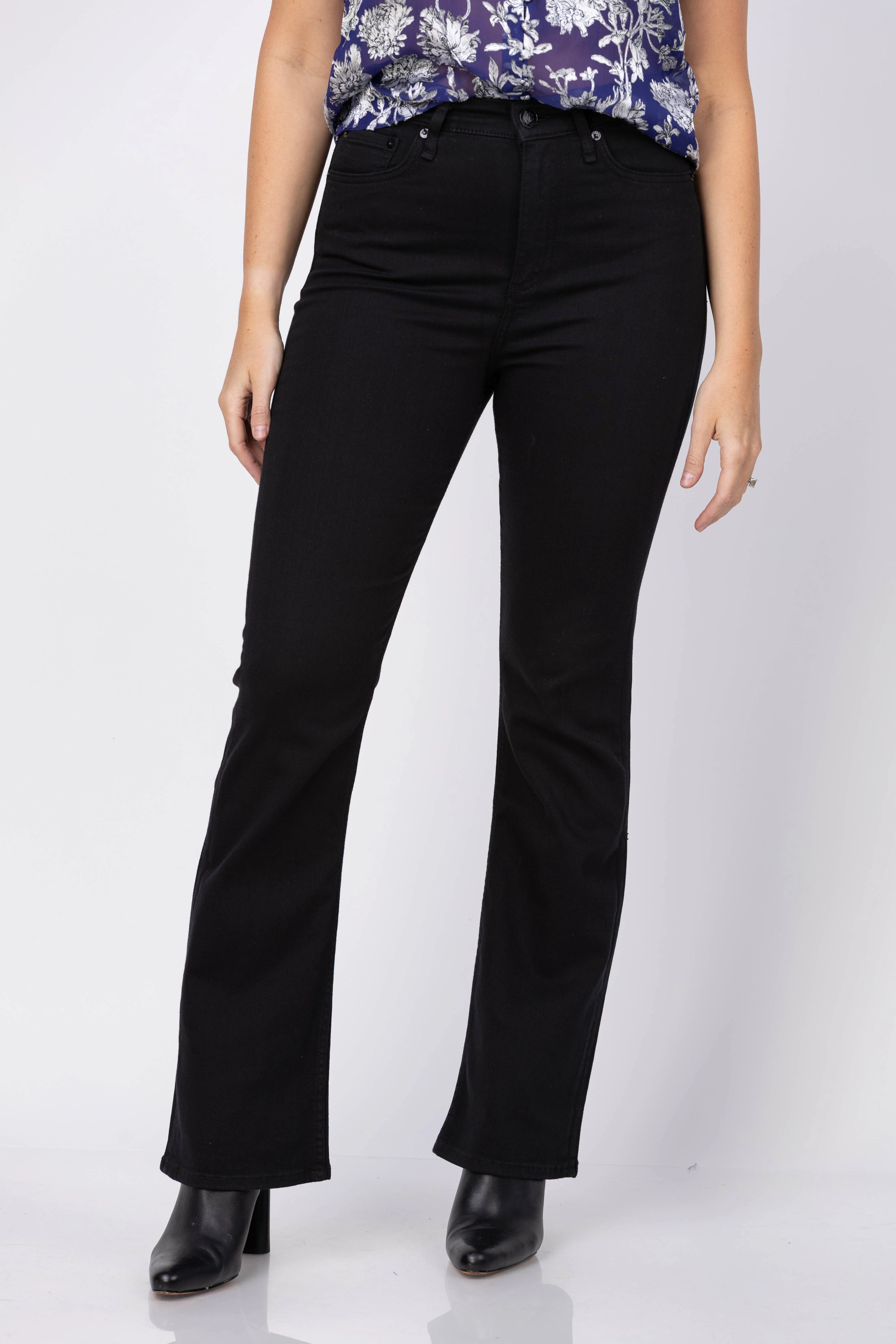 Sophisticated Rag Bone Flexi Peyton High-Rise Full Length Bootcut Jean in Black Recyclable