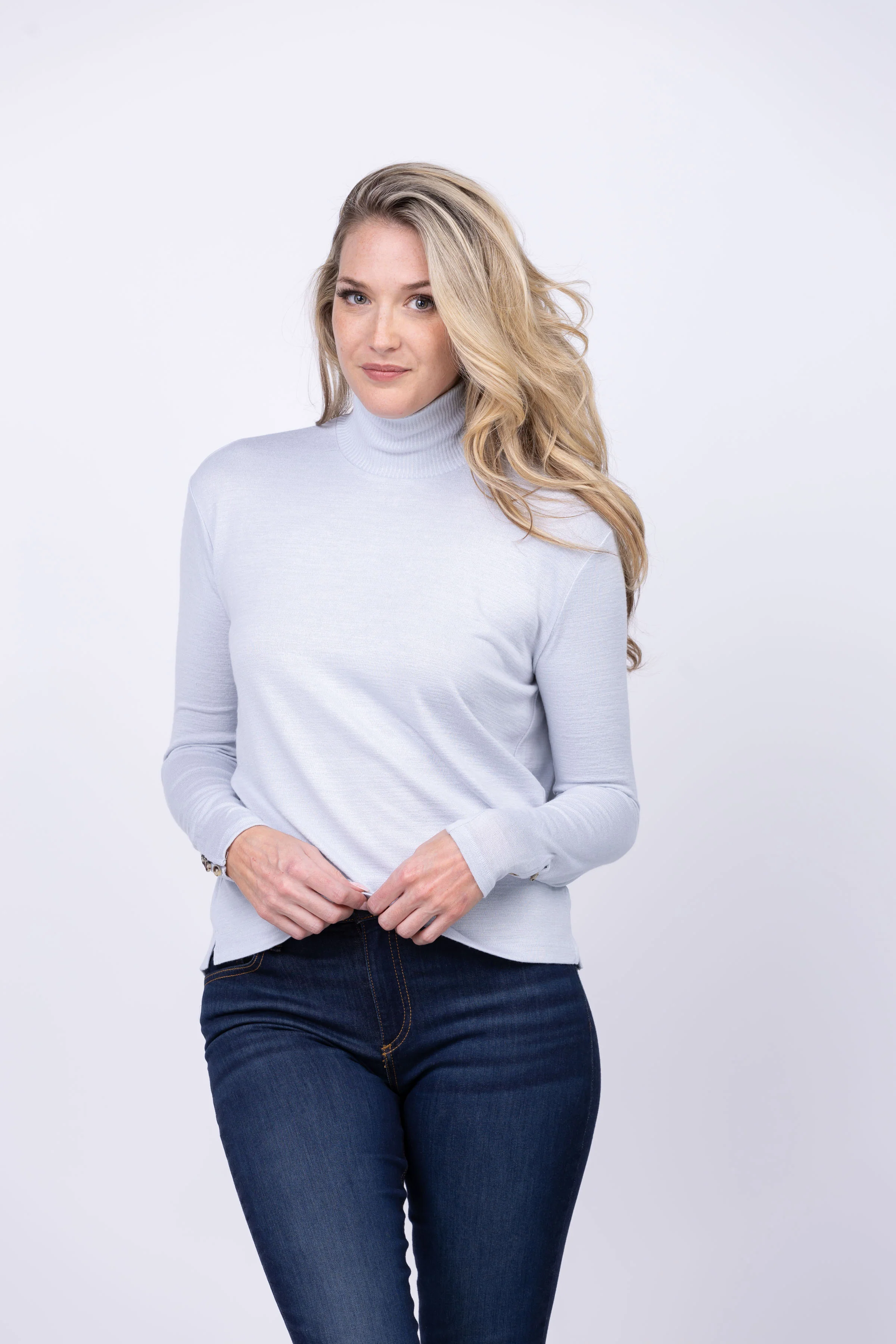 Sustainable Rag Bone Rag Bone The Knit Boxy Turtleneck in Light Blue High-Grade