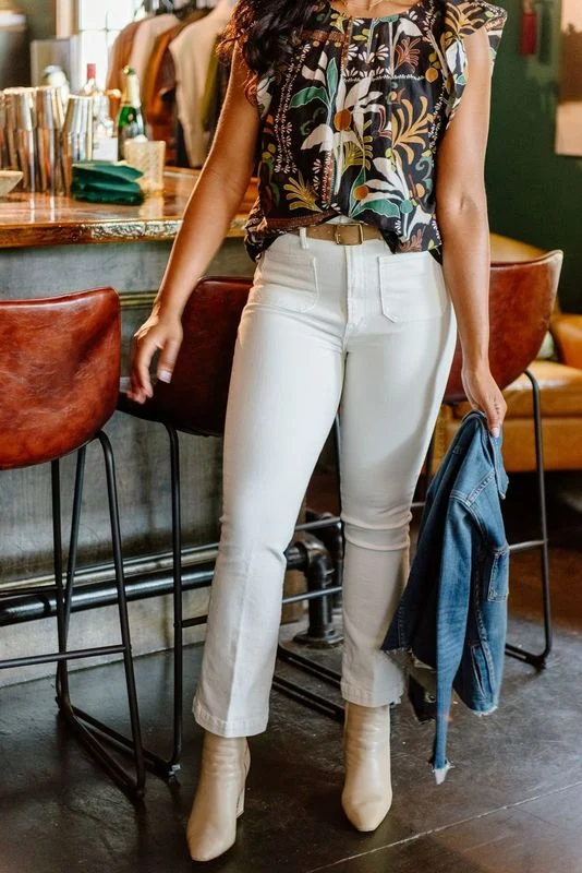 Consistent Mother Denim Hustler Patch Pocket Jeans in Cream Puffs Functional