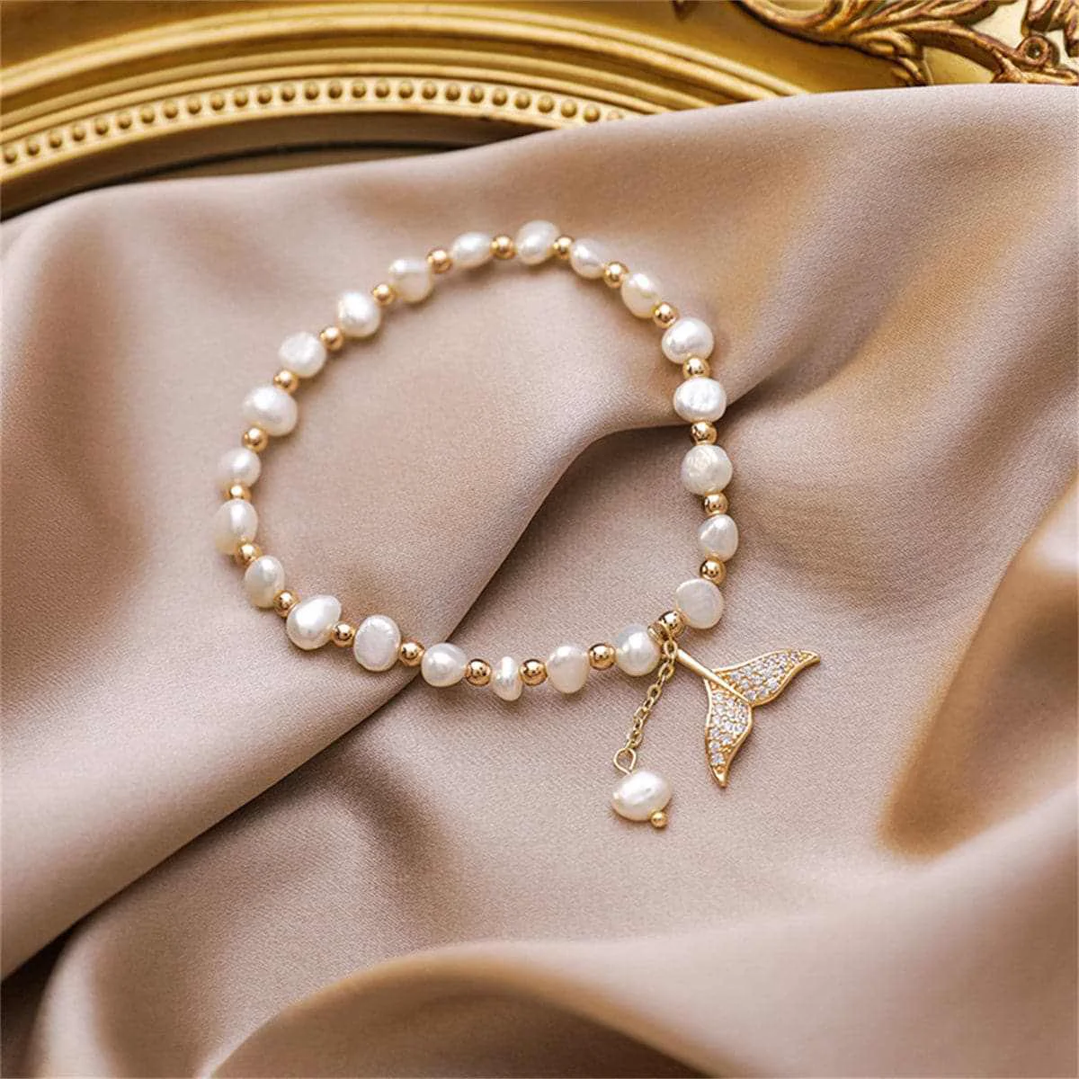 Authentic Cubic Zirconia Pearl Goldtone Mermaid Tail Stretch Bracelet Modern