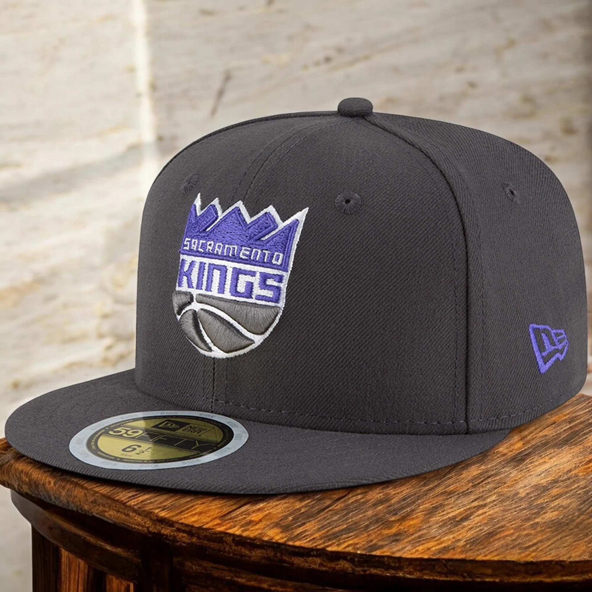 Sustainable New Era Men's NBA Sacramento Kings 5950 Fitted Gray High-End