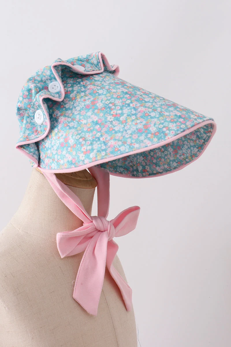 Contemporary Green Floral Bonnet Pure