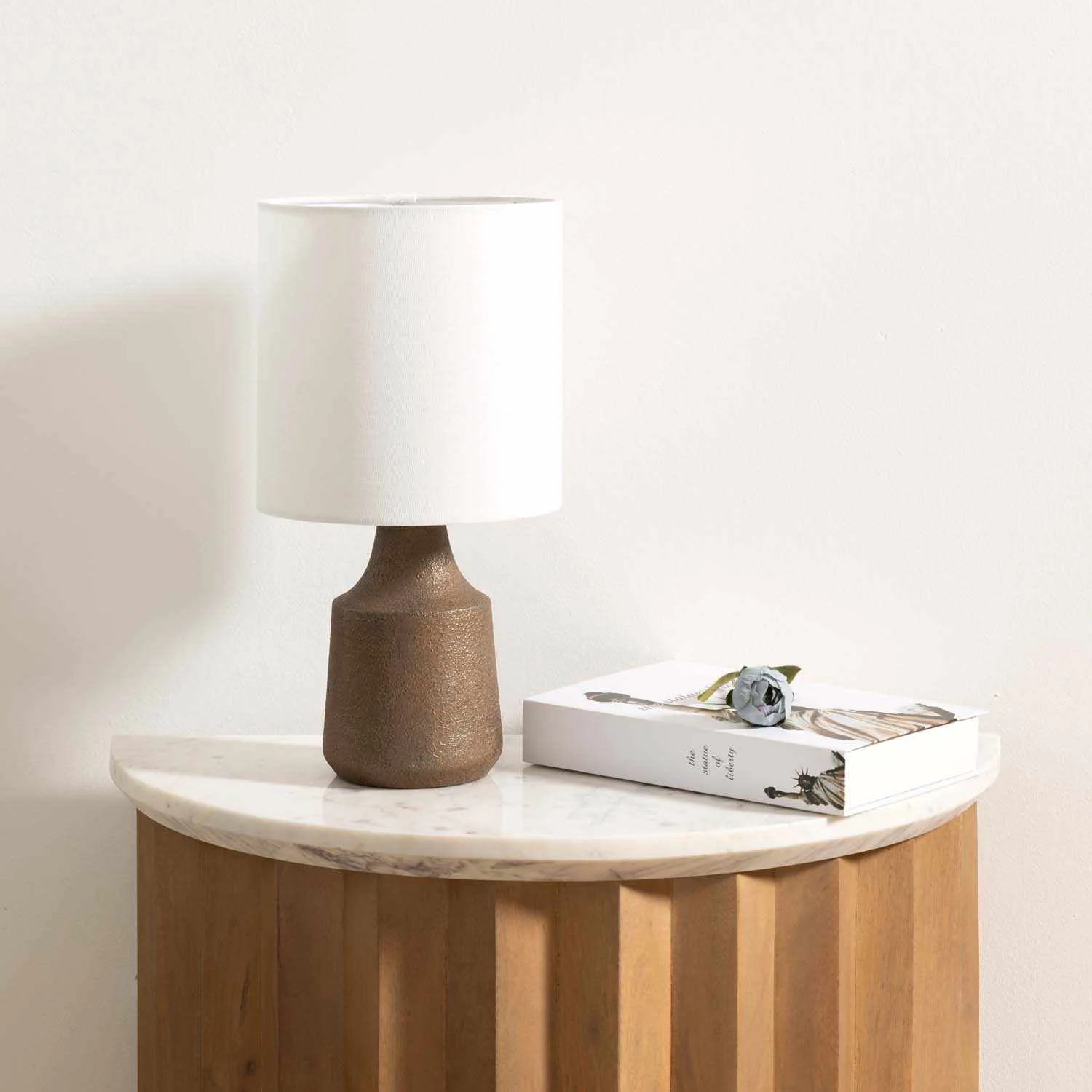 Smart Kumlu Ribbed Ceramic White Table Lamp Advanced