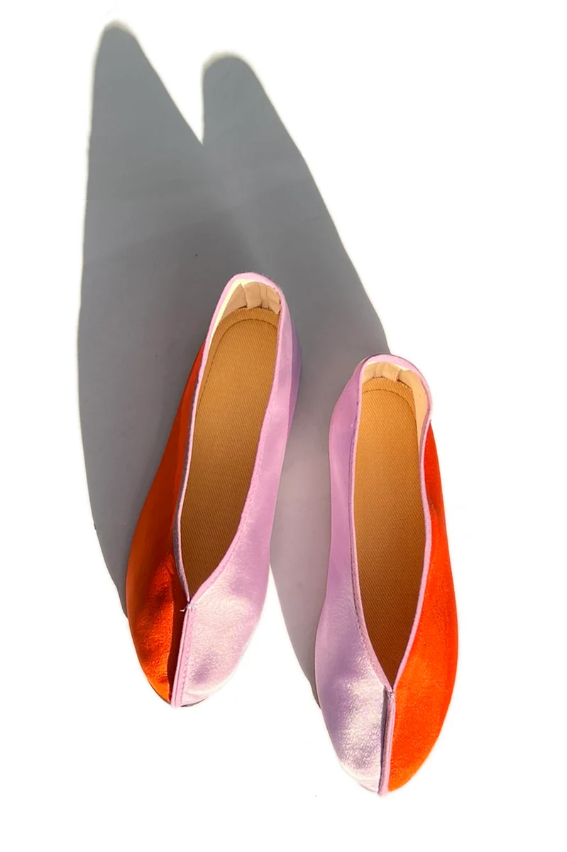 Contemporary theater shoes - orange lilac split Minimalist