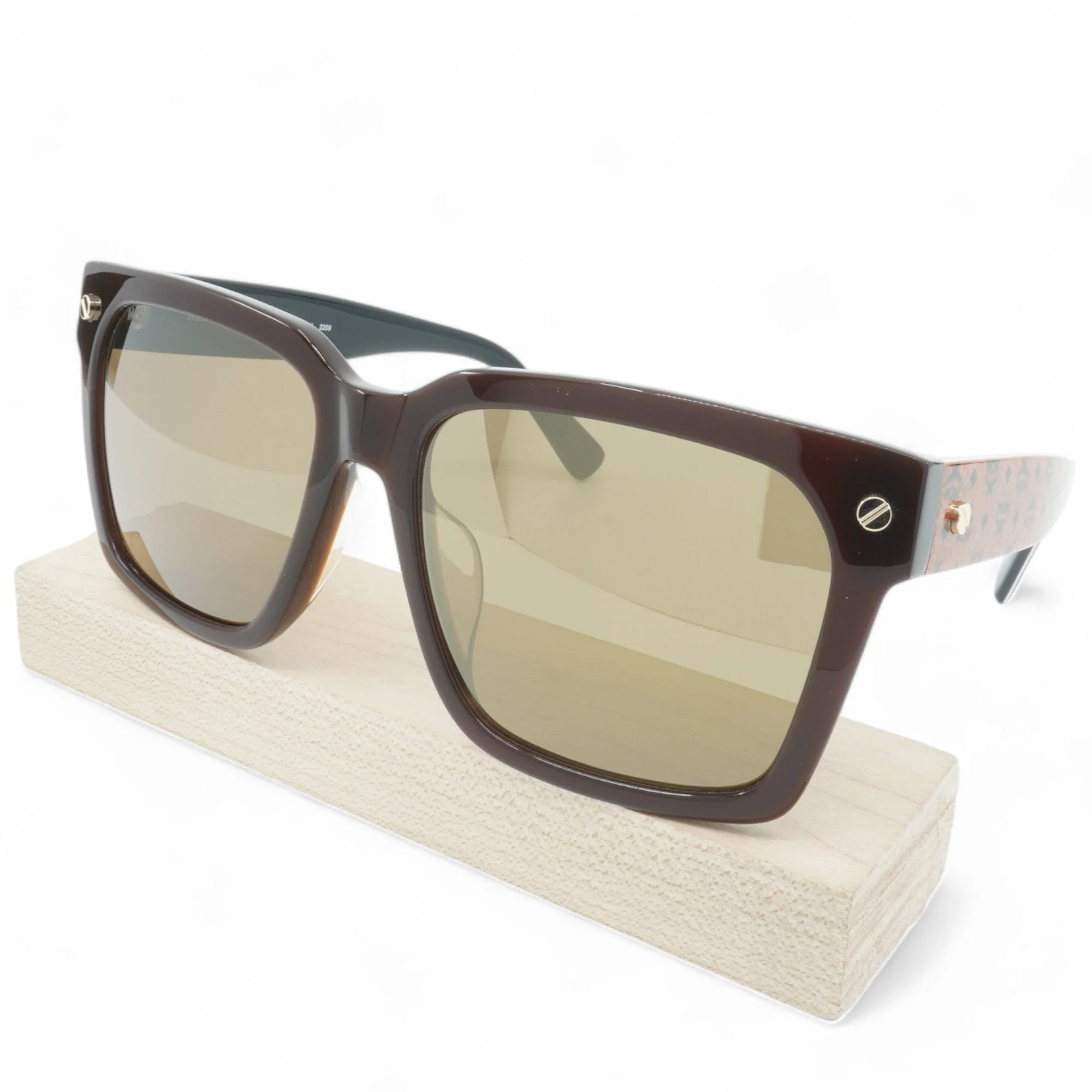 Artisan Mcm Square Sunglasses Fine Crafted