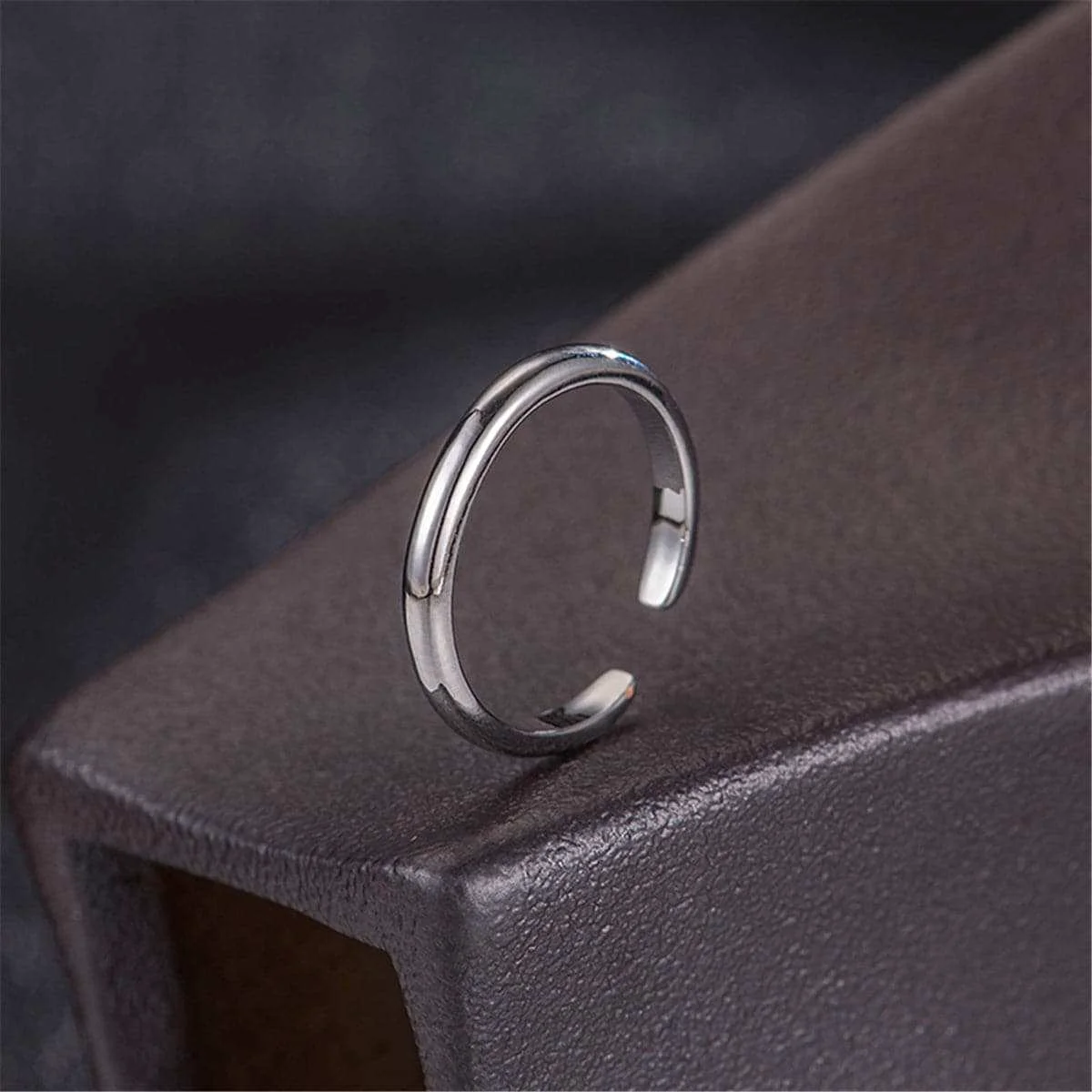Efficient Cubic Zirconia Silvertone Adjustable Toe Ring Set Selected