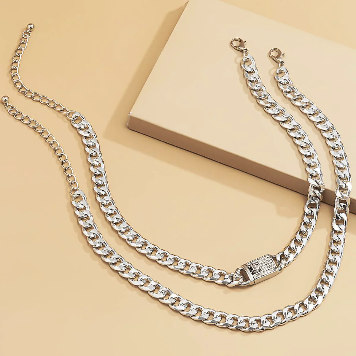 Artisan Cubic Zirconia Silvertone Figaro Lock Chain Necklace Set High-End