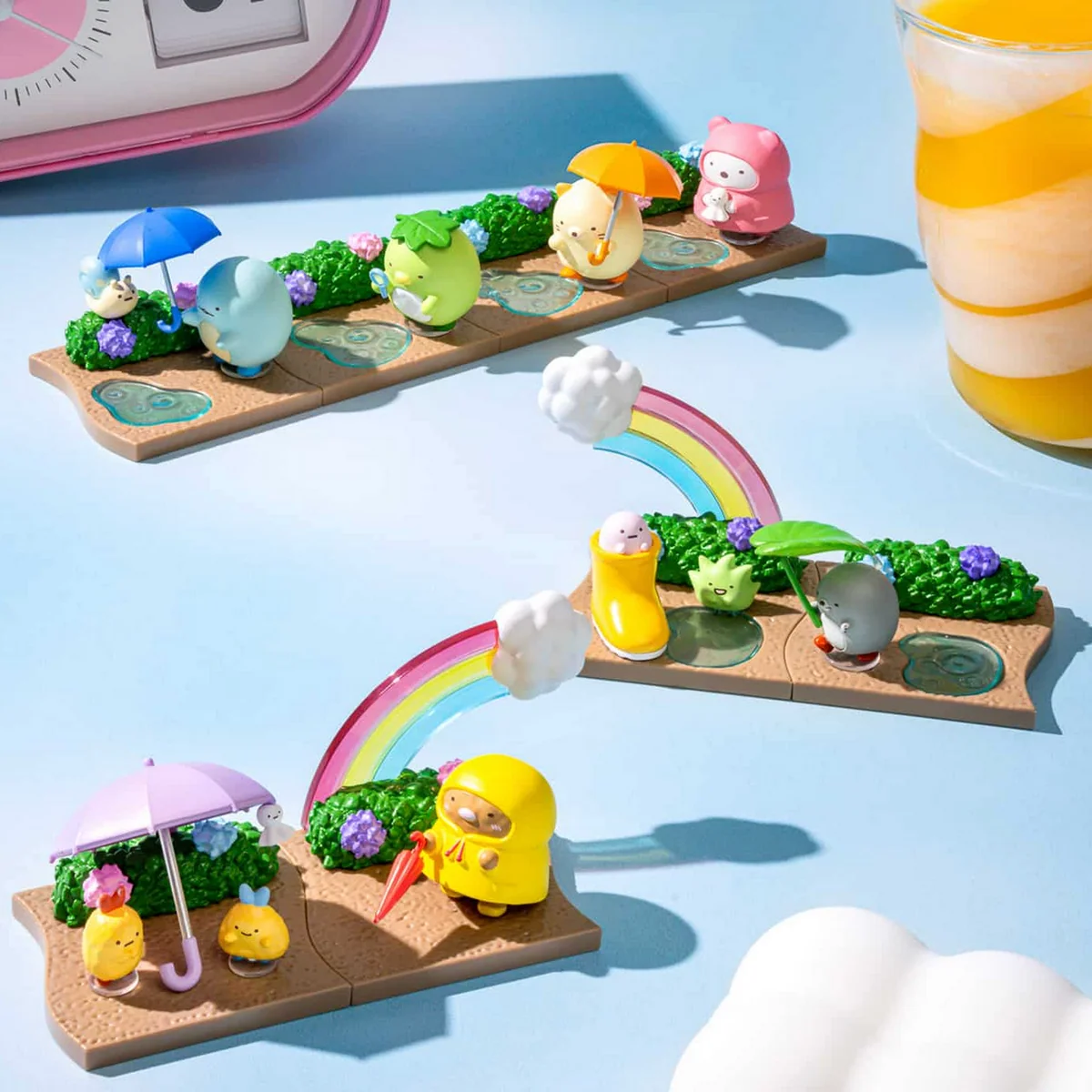 Authentic Re-Ment Sumikkogurashi Walking on a Rainy Day Blind Box Fine Crafted