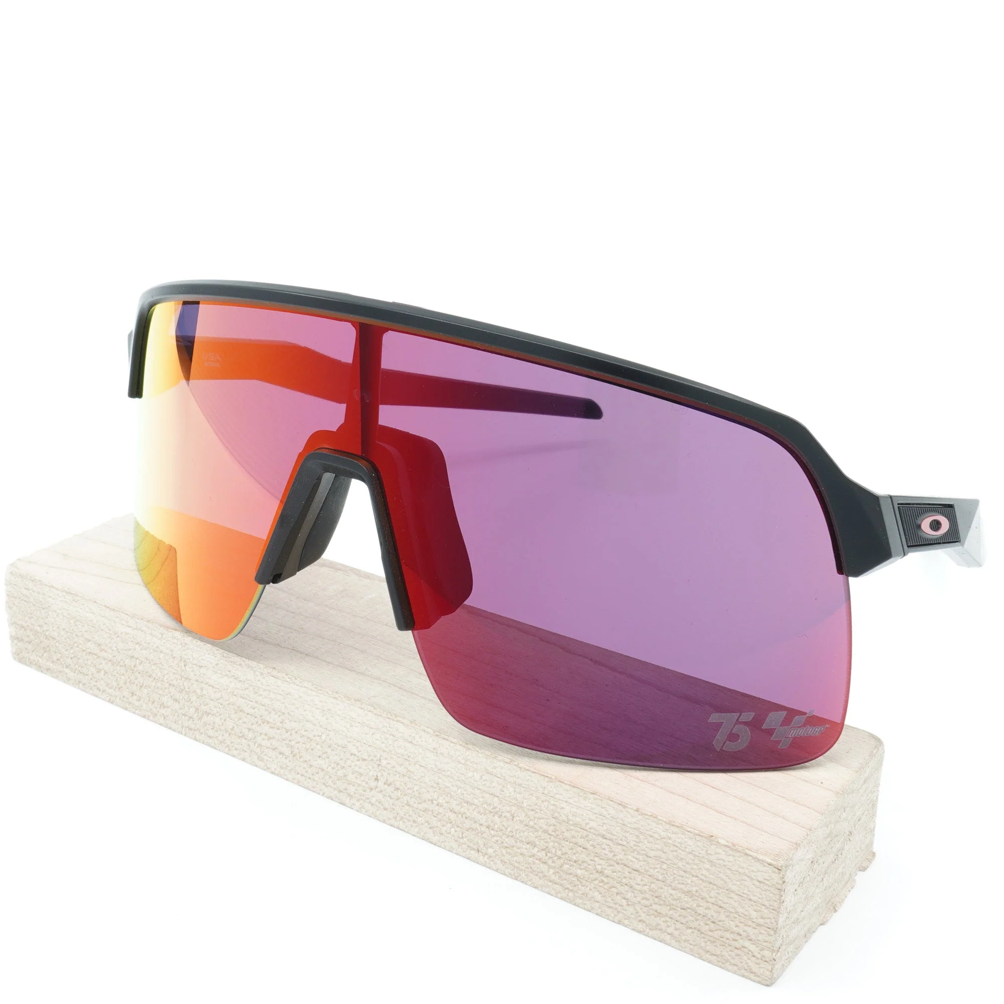 Carefully Designed Oakley Men's Sutro Lite Sunglasses Innovative