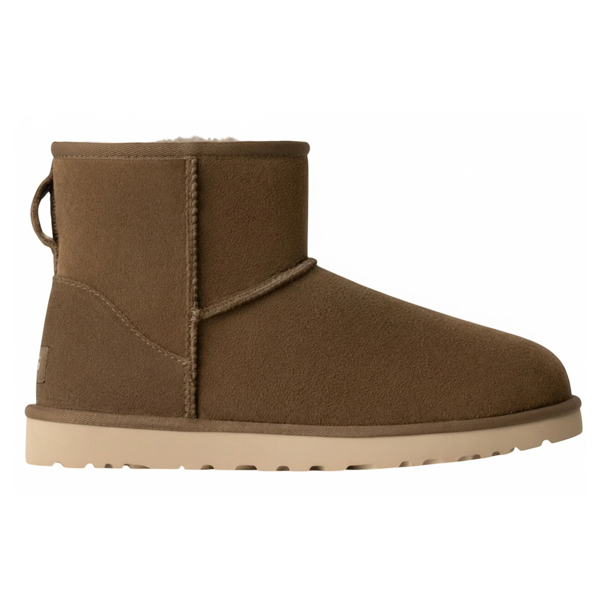 Prestigious UGG Men's Classic Mini Boots Practical