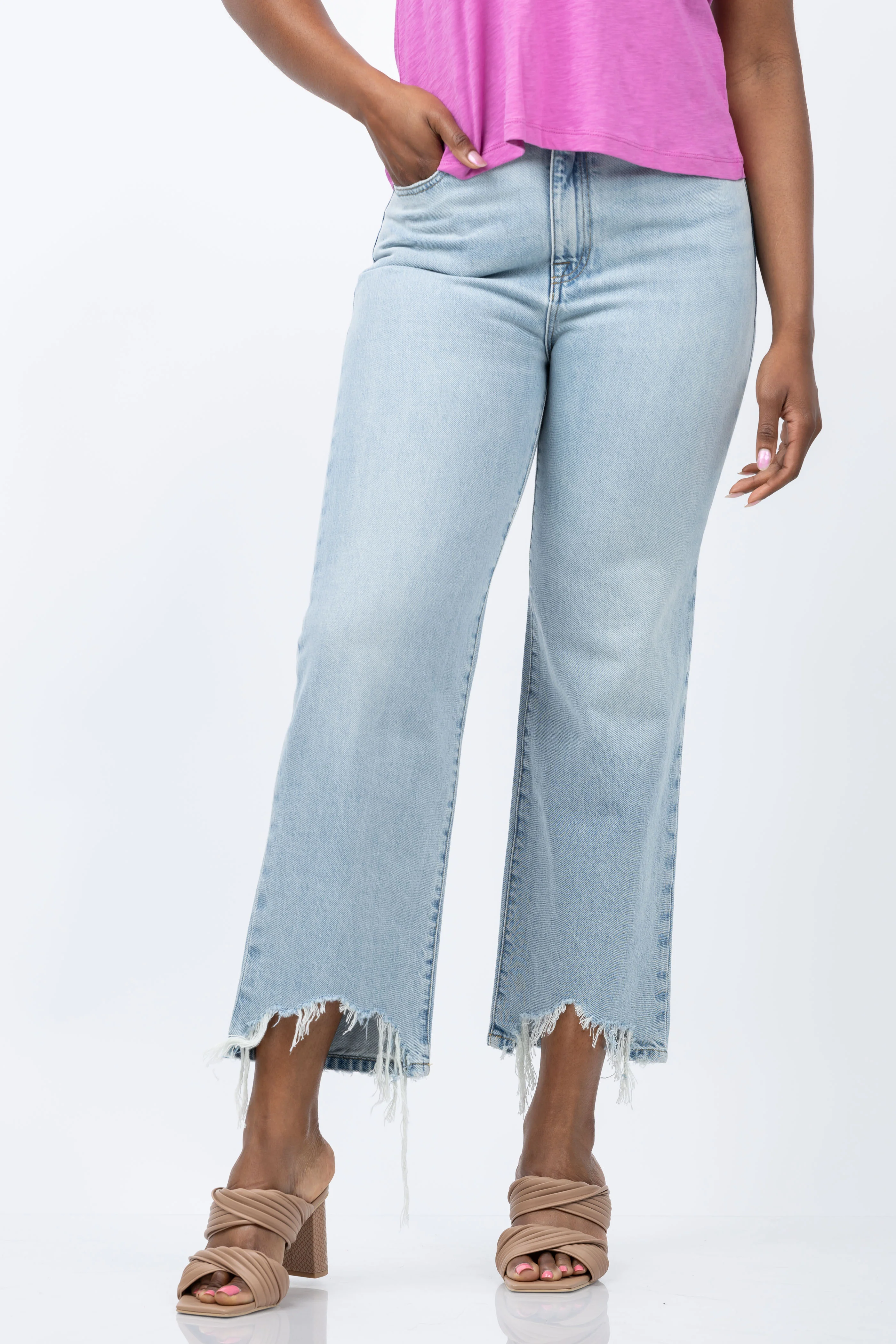 Eco-Friendly FRAME Le Jane Crop Bit Hem Jeans in Fizz Indigo Verified