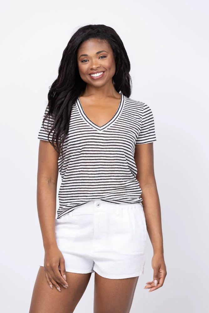 Clean We Are Sundays Stripe Linen Jerri Tee in Mono Luxe Strip Exceptional