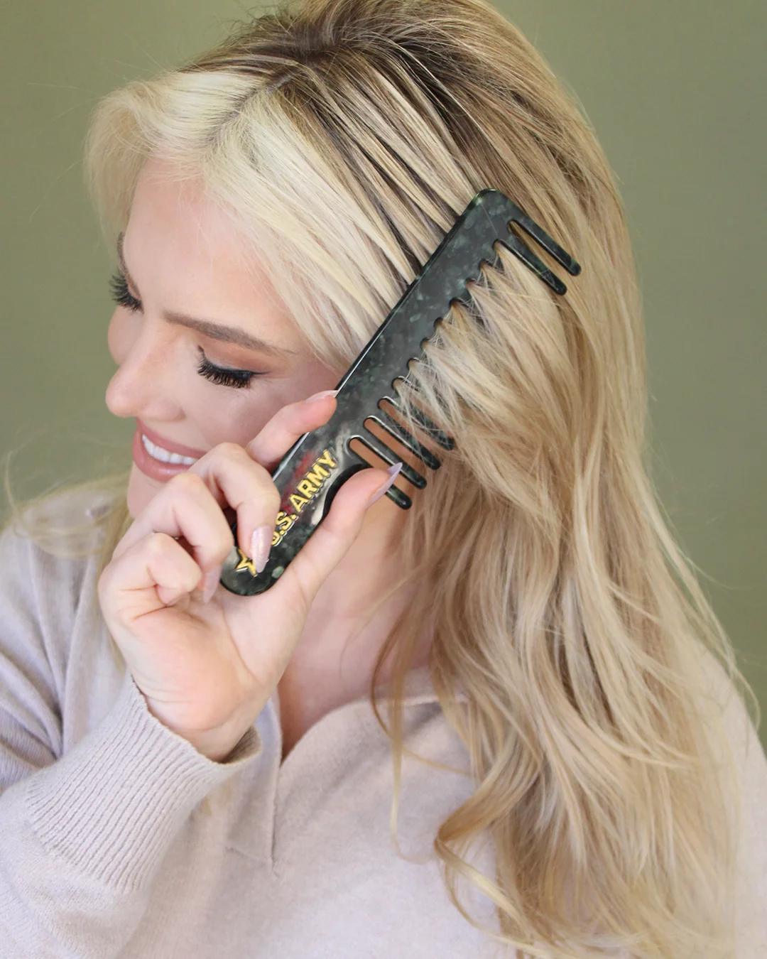 Reusable U.S. Army Wide Tooth Comb Natural