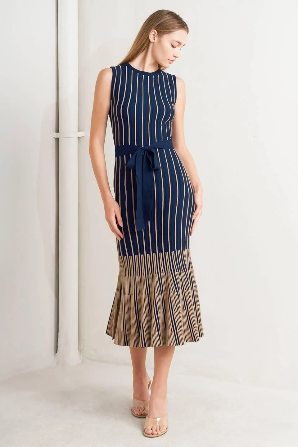 User-Friendly Smooth Weighted Feel Knit Midi Dress Reusable