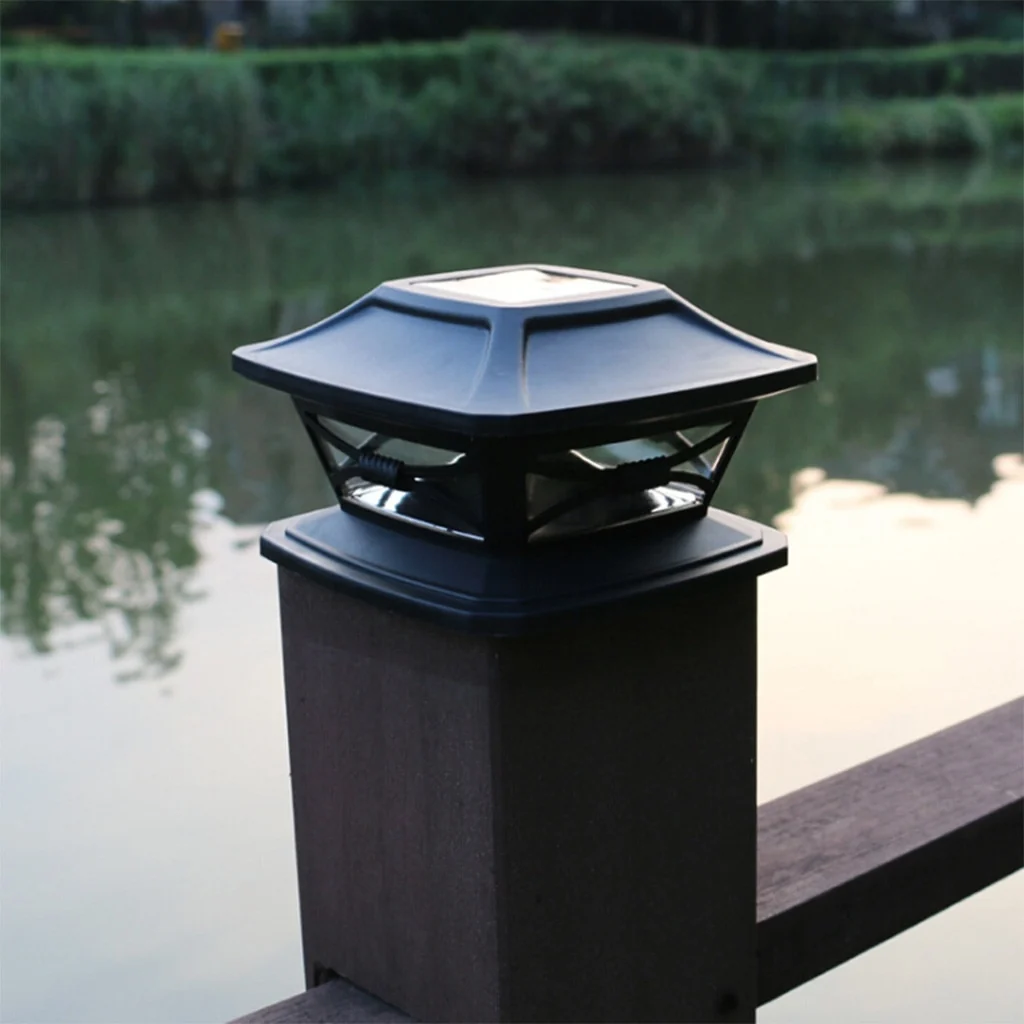 Top-Quality Outdoor Solar Fence Post Cap Light Safe