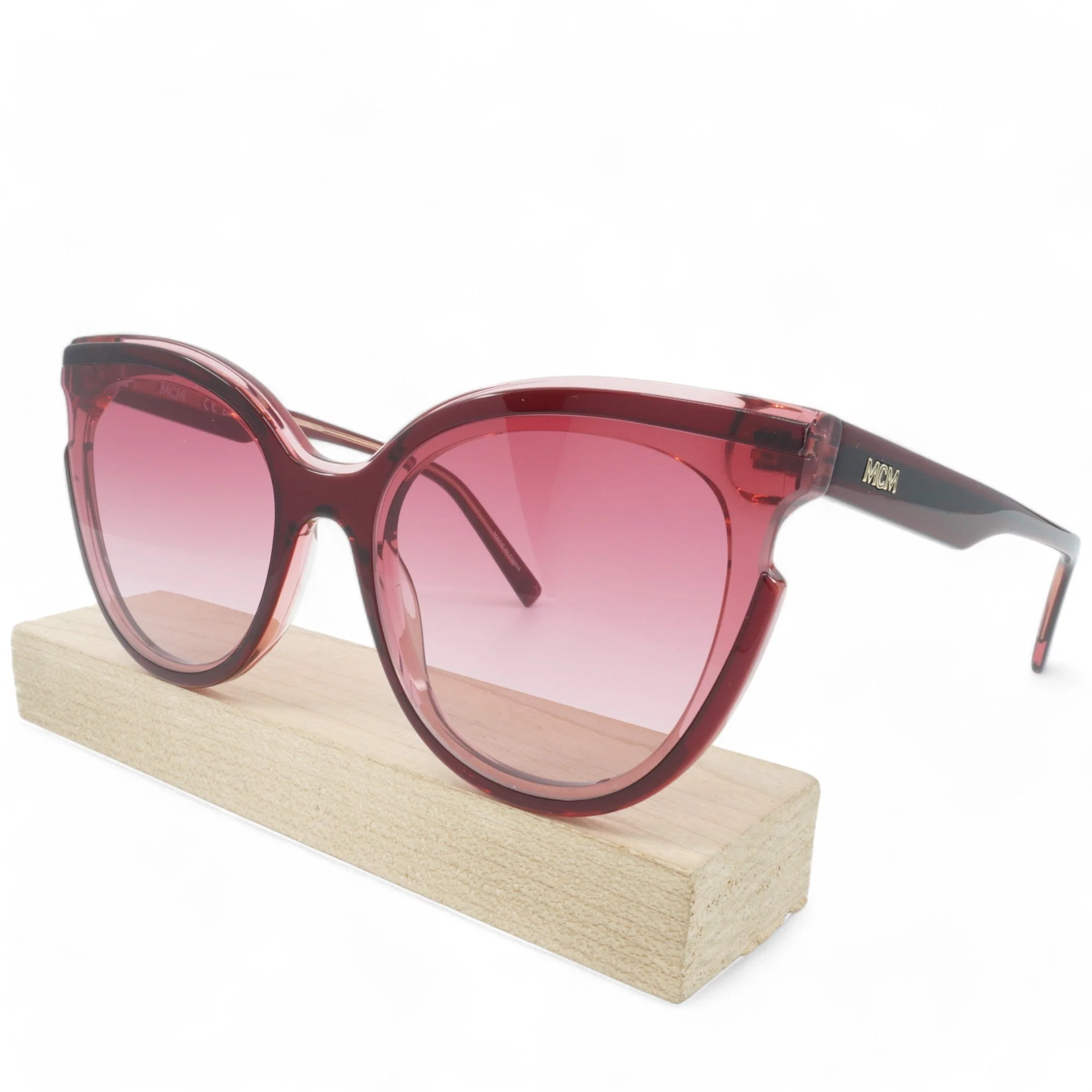 Responsible Mcm Cat Eye Sunglasses Fast