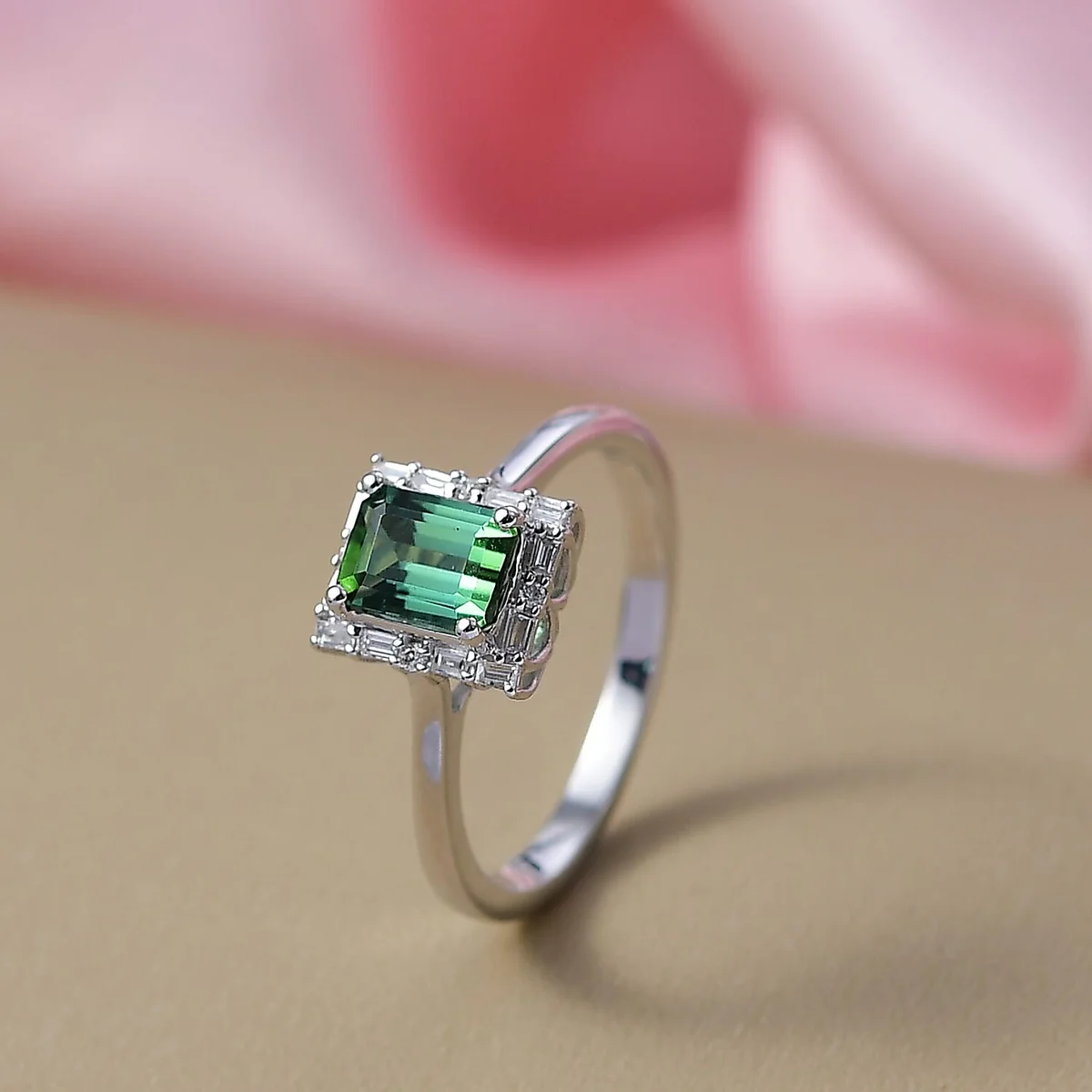 Detailed HomeJewelryRingsHalo Rings 8300770 Excellent