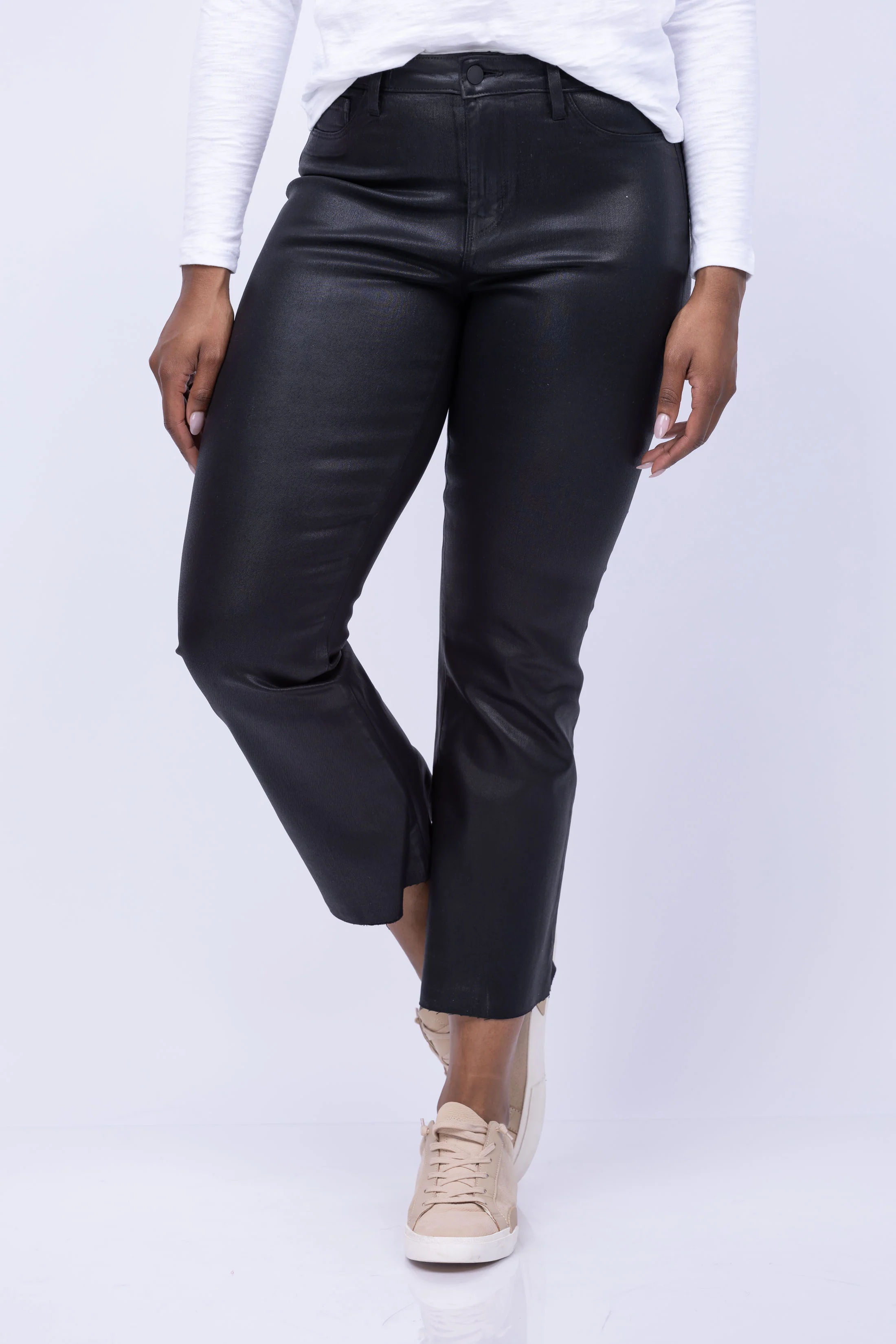 Carefully Designed L'AGENCE Kendra High Rise Crop Flare in Noir Coated Excellent