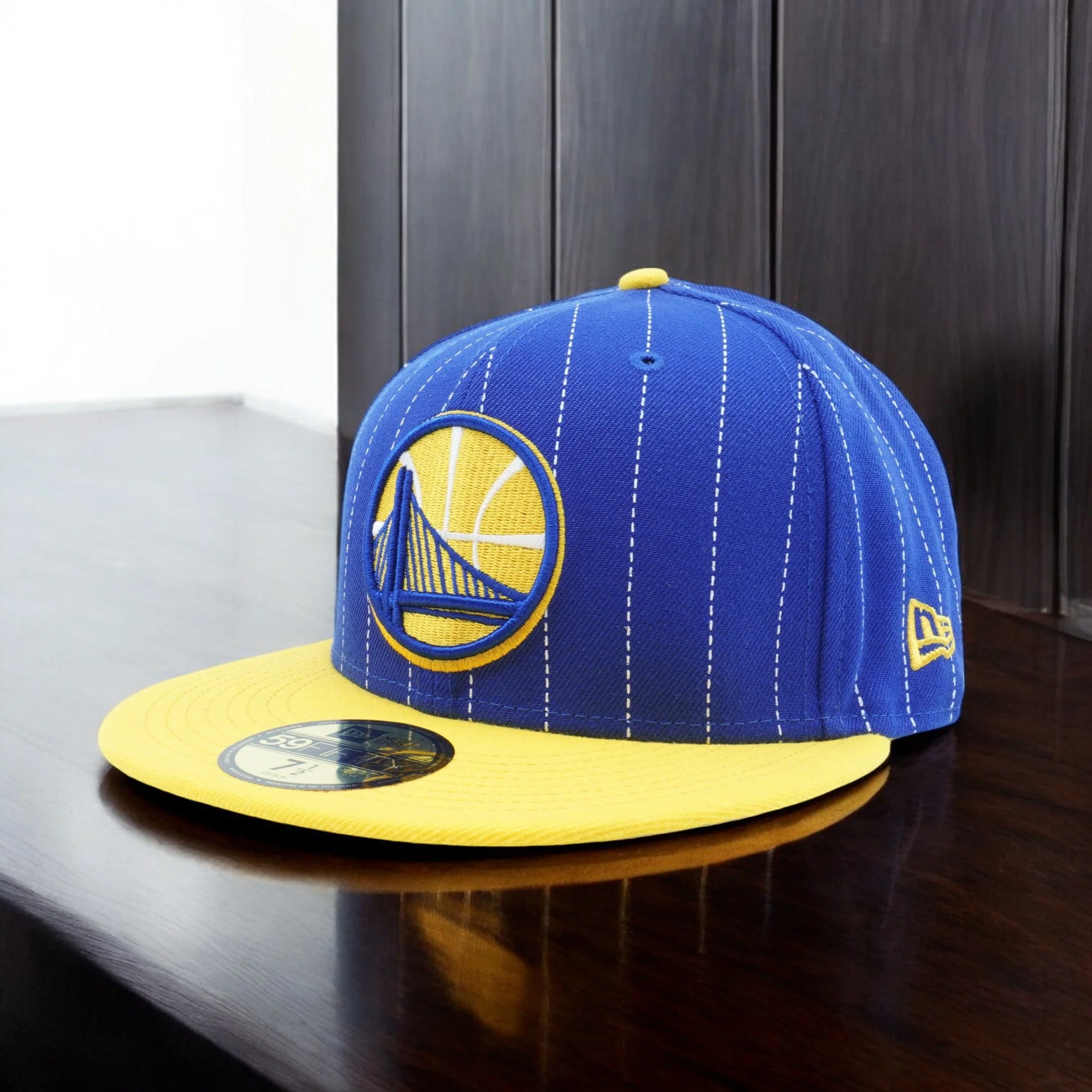 World-Class New Era Men's NBA Golden State Warriors Pinstripe 59Fifty Fitted Dependable
