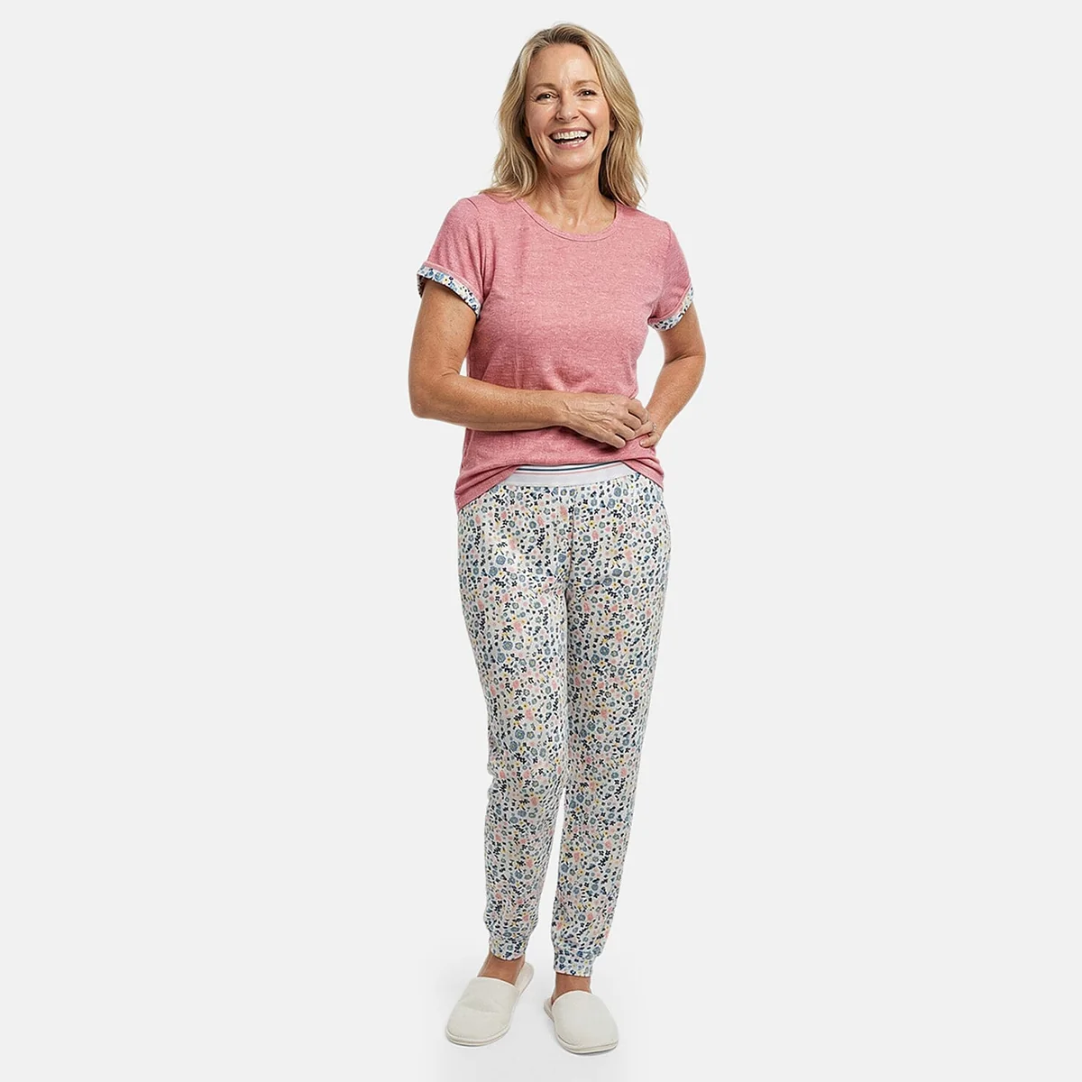 First-Class HomeWomen's Fashion AccessoriesSleepwear 8480423 Effective