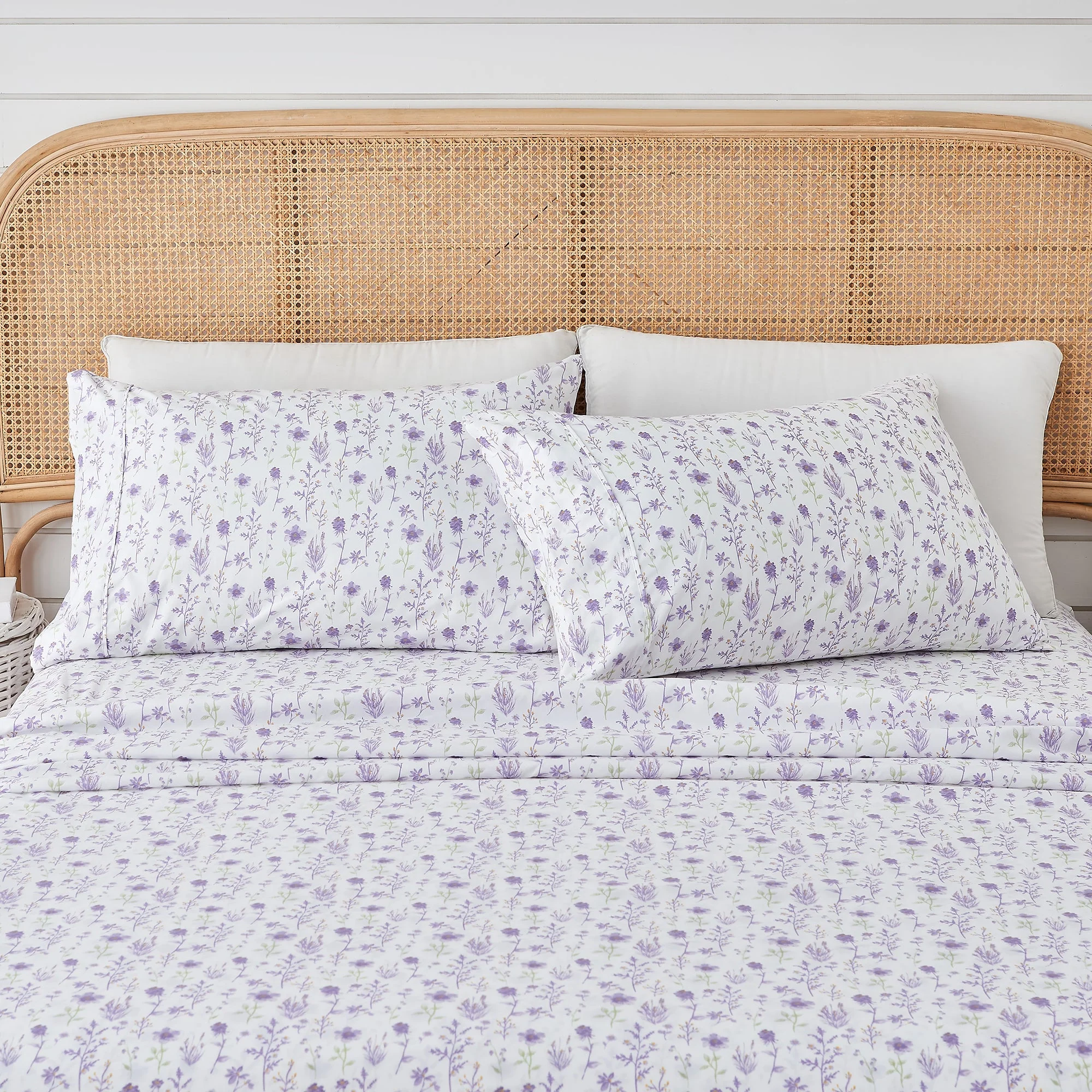 Eco-Friendly Watercolor Floral Sheet Set - Delia Collection Functional