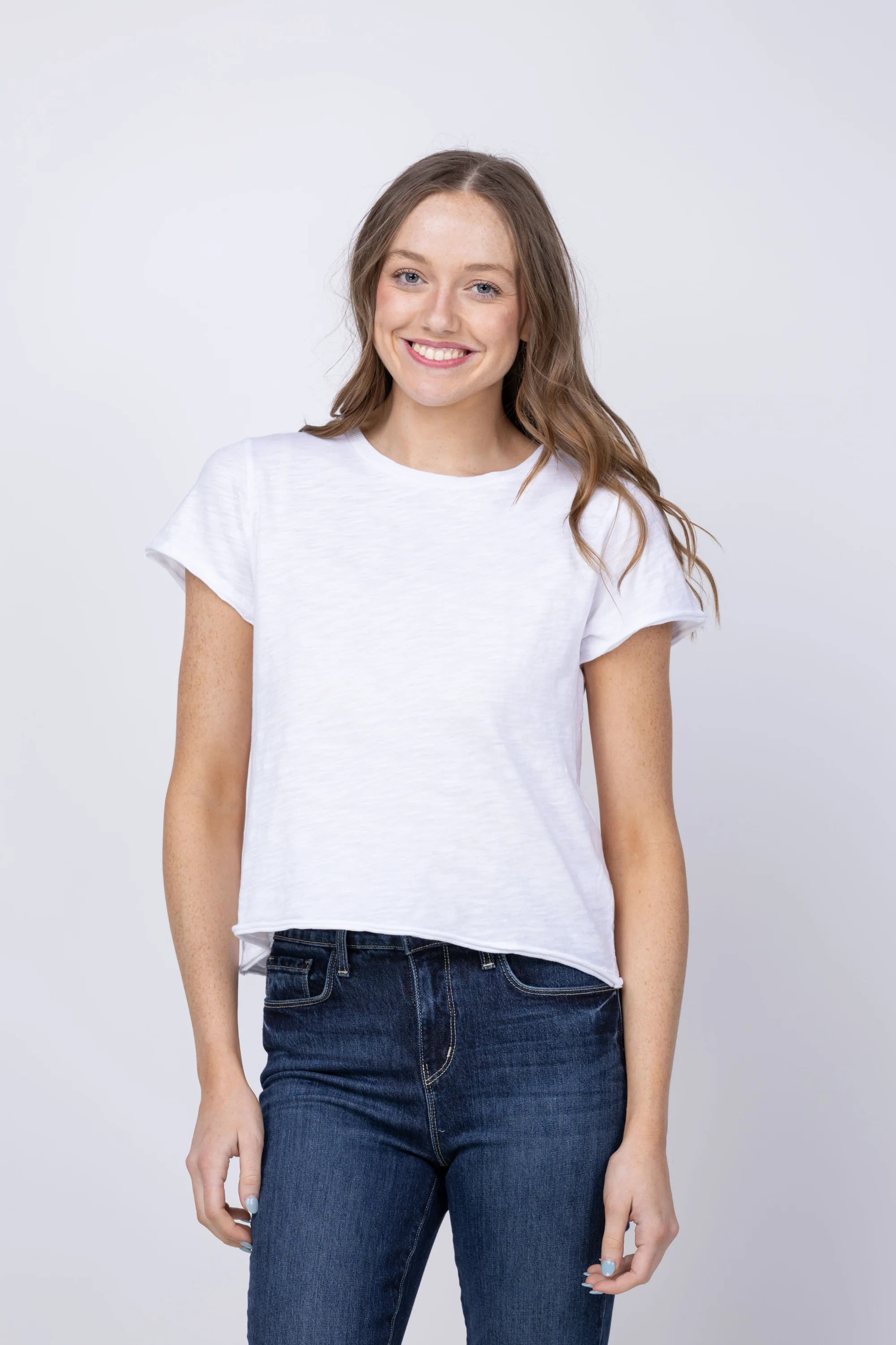 Verified Elliott Lauren Boxy Tee in White Recyclable