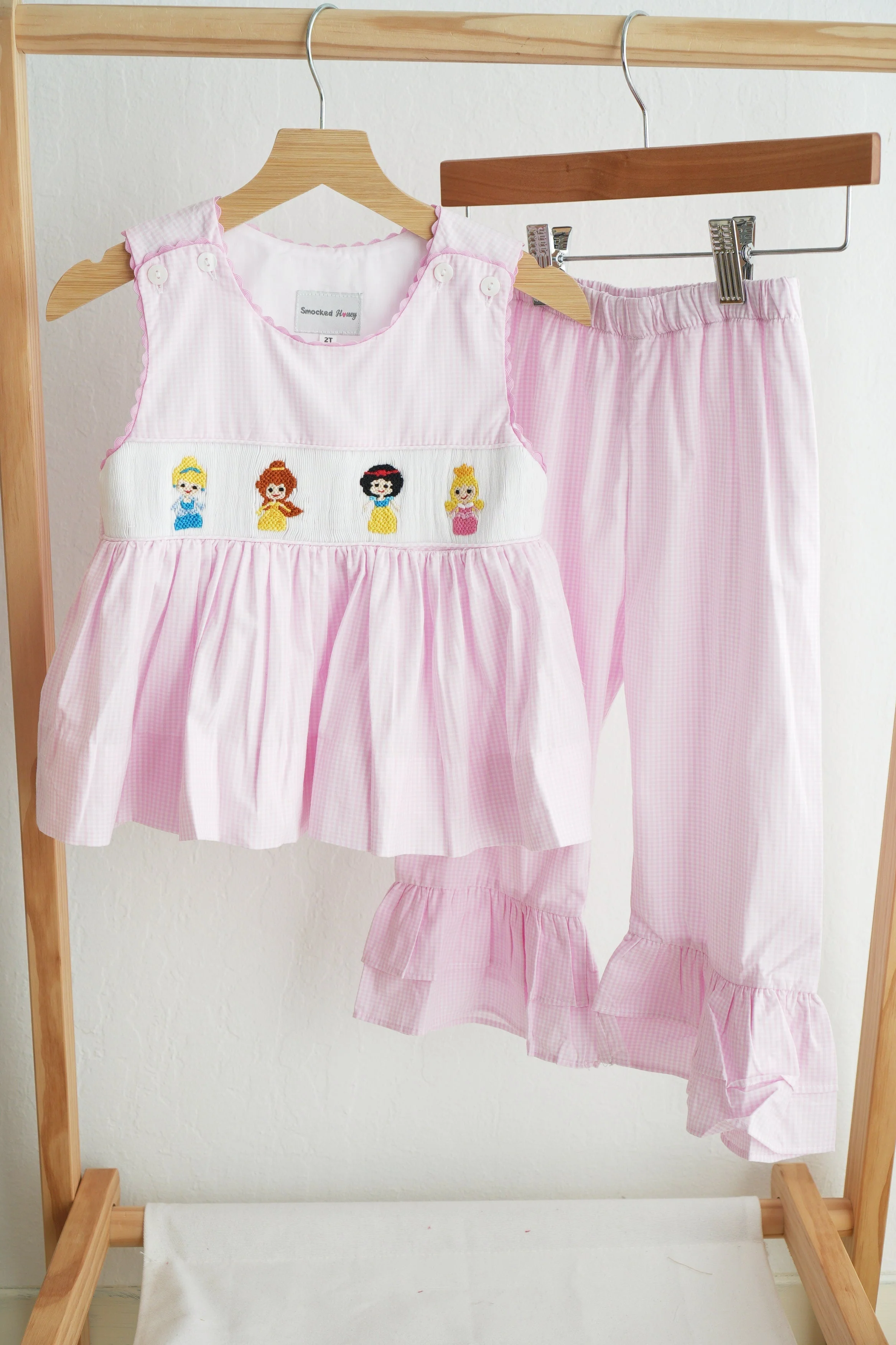 Detailed Pink princess hand smocked plaid ruffle pants set Fine
