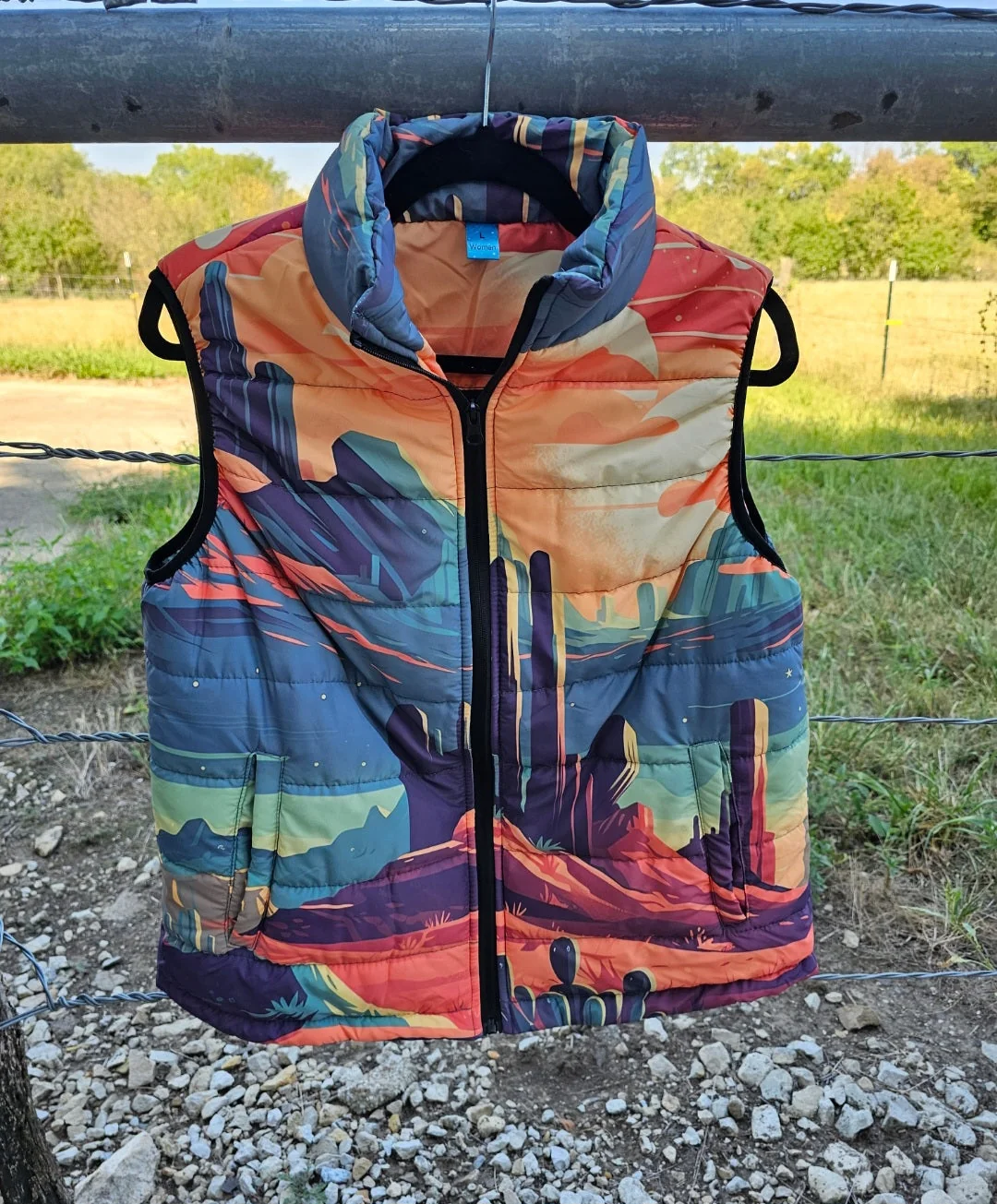 Artisan Baha Ranch Desert Canyon Women's Western Puffy Vest Superior